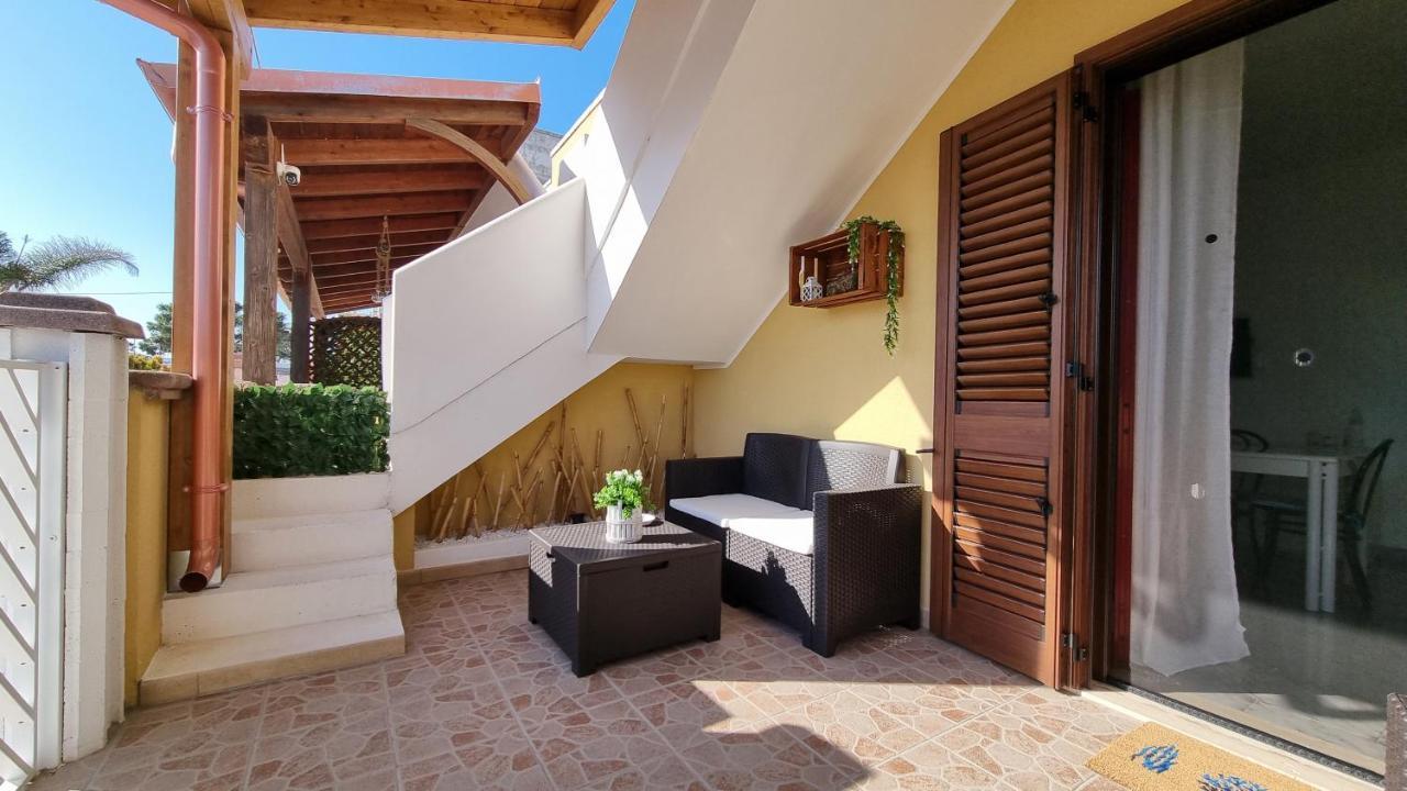 La Terrazza Dei Nonni Apartment Torre Specchia Ruggeri Exterior foto